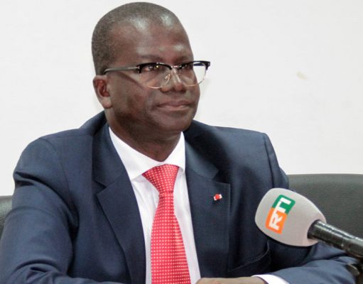Coupures d’électricité en Côte d’Ivoire : « La situation s’améliore », selon le ministre Camara