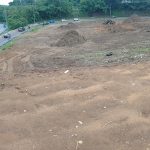 L’ex-espace vert à l’entrée de la Riviera détruit pour la réalisation d’infrastructures