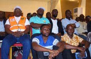 Fête nationale : Adama Bictogo mobilise 100 000 jeunes à Yopougon